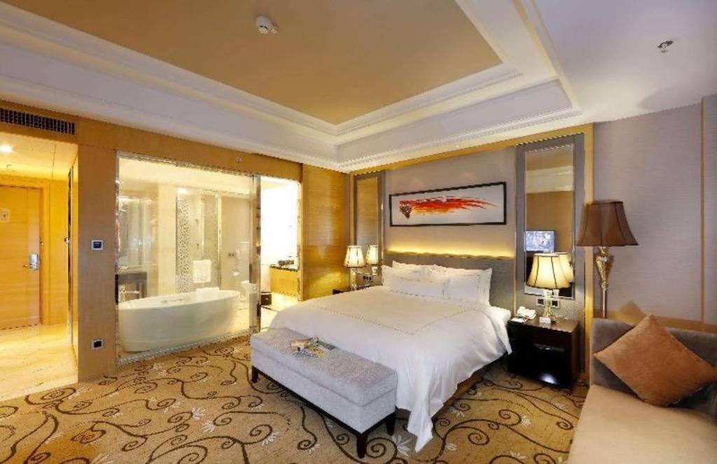 Wyndham Grand Plaza Royale Mingfa Zhangzhou Екстериор снимка