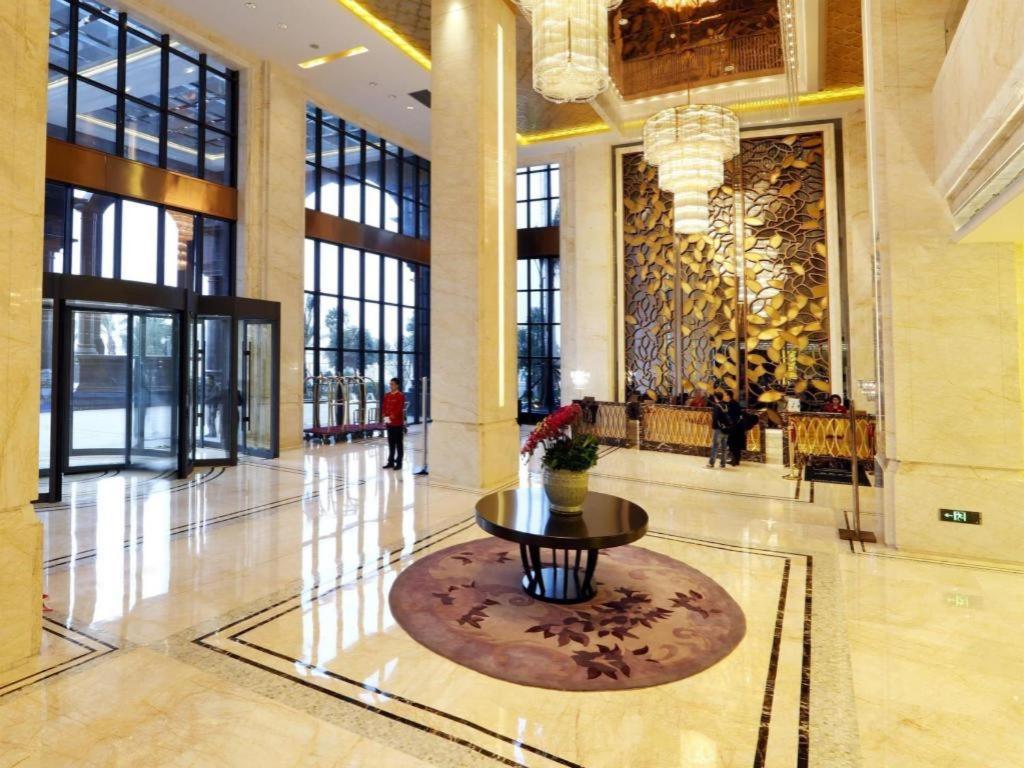 Wyndham Grand Plaza Royale Mingfa Zhangzhou Екстериор снимка
