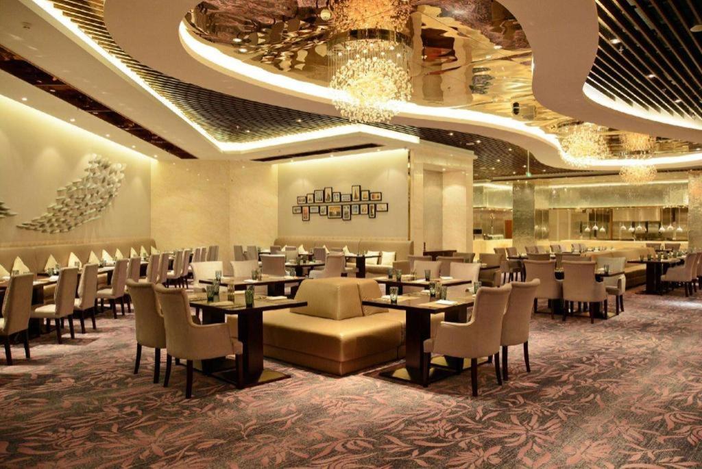 Wyndham Grand Plaza Royale Mingfa Zhangzhou Екстериор снимка
