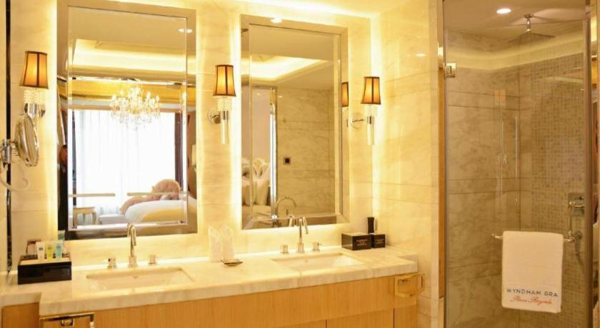 Wyndham Grand Plaza Royale Mingfa Zhangzhou Екстериор снимка
